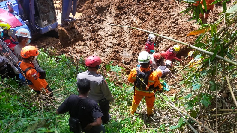 1 Korban Gempa Cianjur Ditemukan di Kampung Cicadas, 11 Dalam Pencarian