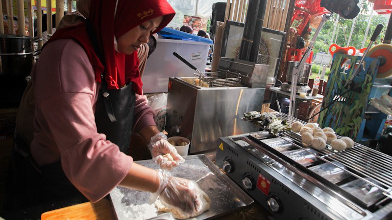Berburu Kuliner Khas Palembang di Expo Pempek 2022 - Bagian 2