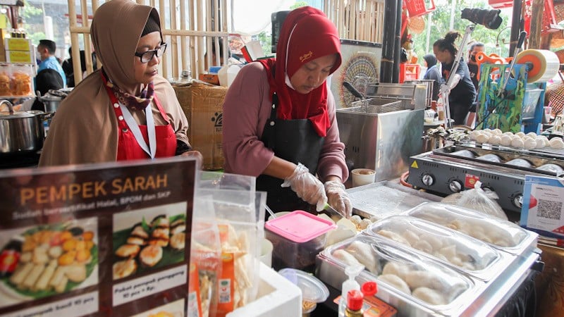 Berburu Kuliner Khas Palembang di Expo Pempek 2022 - Bagian 3
