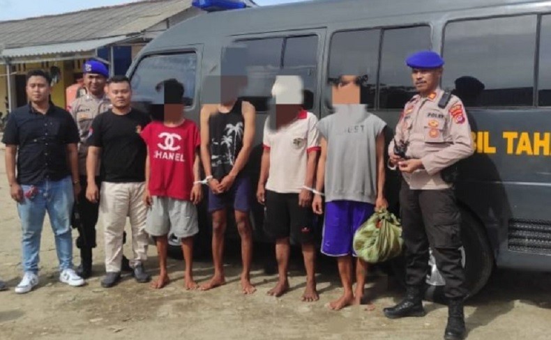 Polres Pandeglang Tangkap 5 Pengguna Bom Ikan di Taman Nasional Ujung Kulon