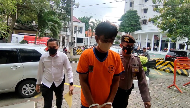 Ibu Muda di Surabaya Dicabuli Dukun Gadungan dan Dipaksa Bayar Mahar