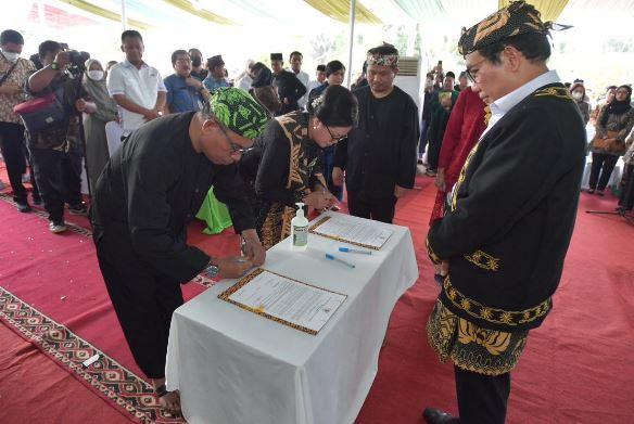 title Gus Halim Lantik 9 Pejabat Kemendes PDTT di Desa Wisata Lebak, Ini Alasannya Gus Halim Lantik 9 Pejabat Kemendes PDTT di Desa Wisata Lebak, Ini Alasannya