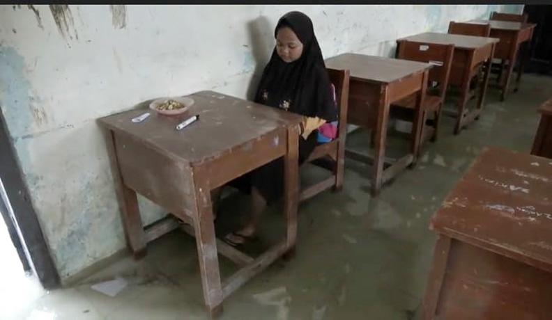 Banjir Rob Terjang Pesisir Pantai Brebes, Permukiman hingga Sekolah Tergenang