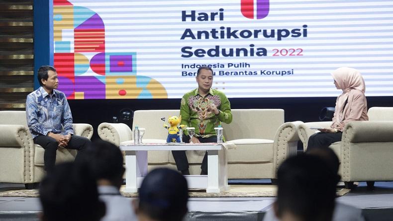 Bukan Hanya Uang, Wali Kota Surabaya Sebut Waktu Juga Bisa Dikorupsi