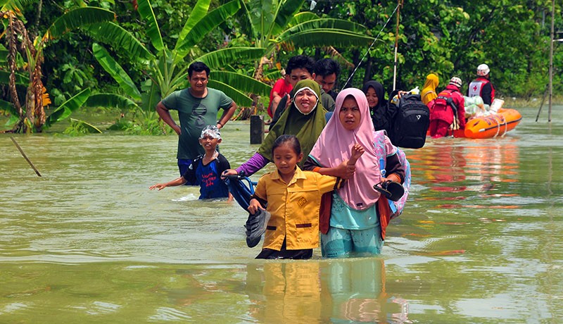 Banjir Luapan Sungai Lusi Grobogan Rendam Ratusan Rumah Dan Sawah ...