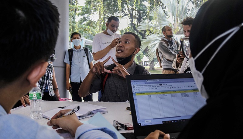Pameran Bursa Kerja Mencari Penyandang Disabilitas Terampil - Bagian 3