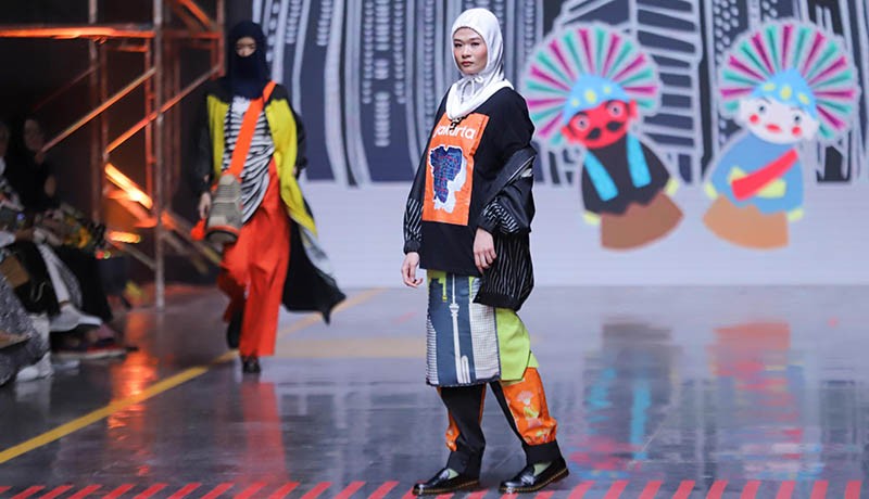 Koleksi Busana Bertema Budaya Betawi - Bagian 1