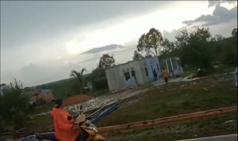 29 Rumah dan 1 Fasilitas Umum di Belitung Timur Rusak Setelah Diterjang Puting Beliung