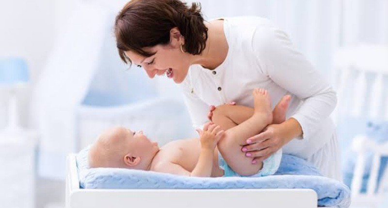 Cara Atasi Ruam Kulit pada Bayi, Perhatikan Popok hingga Pakai Bahan Alami 