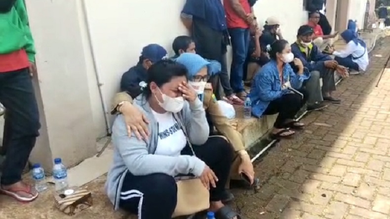 Jokowi Tinjau Risha, Keluarga Histeris Minta Utamakan Pencarian Korban Gempa Cianjur