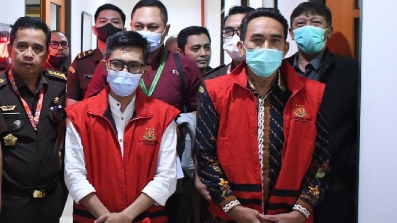 2 Tersangka Korupsi Dana BPR Karya Remaja Indramayu Rp34 Miliar Dijebloskan ke Tahanan