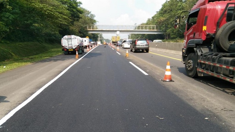 Hati-Hati, Jasa Marga Lakukan Perbaikan di Beberapa Titik Ruas Tol Purbaleunyi