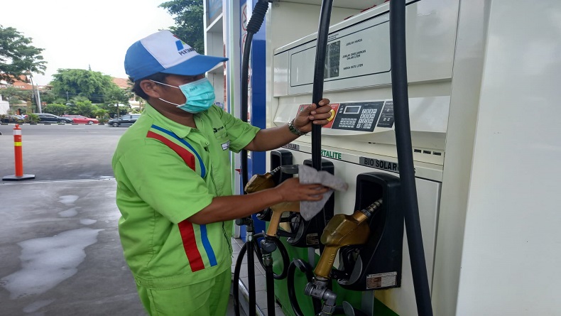 title SPBU di Soloraya Perketat Kebersihan Jelang Pernikahan Kaesang-Erina SPBU di Soloraya Perketat Kebersihan Jelang Pernikahan Kaesang-Erina