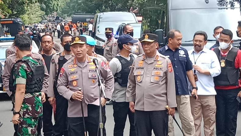 Kapolri Perintahkan Cari Orang-Orang Terafiliasi Pelaku Bom Bunuh Diri di Polsek Astana Anyar