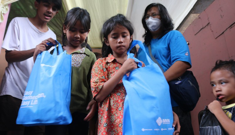 MNC Play  melalui MNC Peduli Berikan Bantuan untuk Warga Penjaringan - Bagian 3