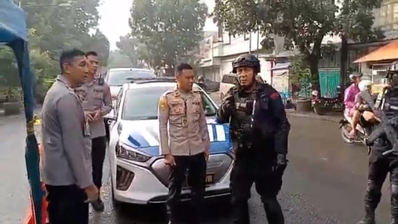 Warga Trauma Bom Bunuh Diri Kembali Terjadi di Polsek Astana Anyar