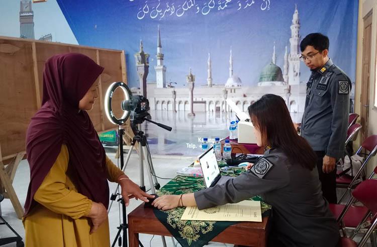 Tren Umrah di Masyarakat Meningkat, Pengurusan Paspor Lebih Mudah 