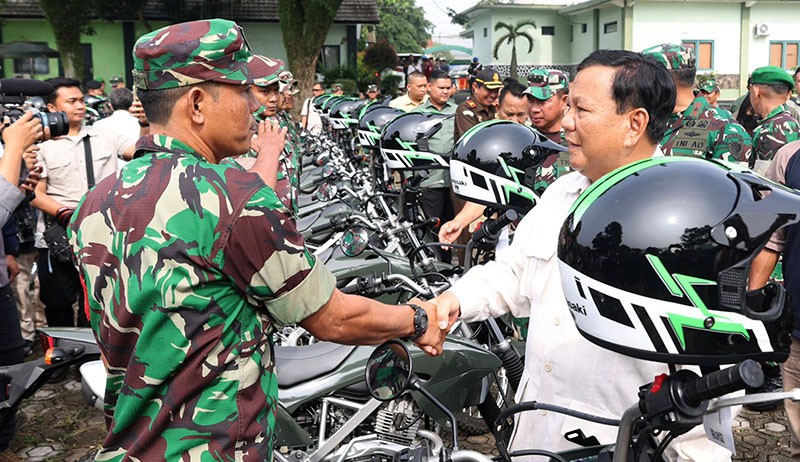 Prabowo Berikan 20 Motor untuk Dukung Tugas Babinsa Bantu Korban Gempa Cianjur - Bagian 2
