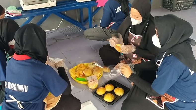 Keren Pisan, Warga Binaan Lapas Indramayu Ini Produksi Roti di Balik Jeruji Besi