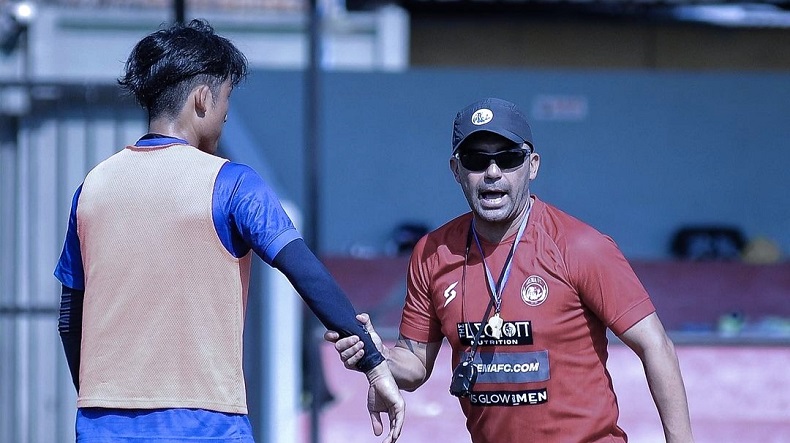 Arema FC Incar Kemenangan Lawan Persis Solo untuk Bangkit dari Tragedi Kanjuruhan