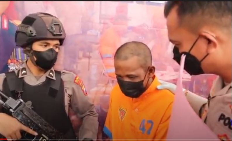 Ayah Keji di Lumajang Siram Air Panas ke Tubuh Anaknya Ditangkap, Ini Motifnya