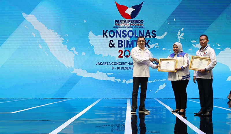 HT Minta Kader Partai Perindo Optimistis Jangan Ragu Capai Kemenangan - Bagian 4