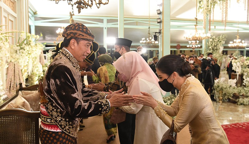 Hary Tanoesoedibjo Hadiri Resepsi Pernikahan Kaesang dan Erina - Bagian 4