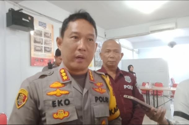 title Anggota Geng Motor di Jambi Tewas usai Bentrok, 38 Orang Diamankan Anggota Geng Motor di Jambi Tewas usai Bentrok, 38 Orang Diamankan