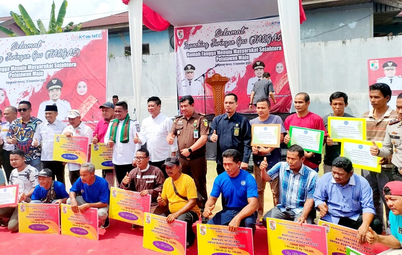 Bupati Pelalawan Luncurkan Jaringan Gas untuk Rumah Tangga Masyarakat 