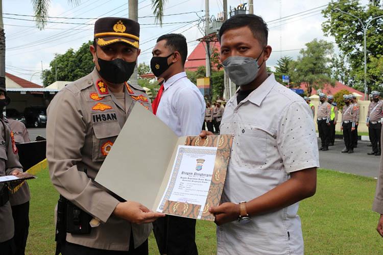 Bantu Amankan Remaja Bawa Sajam, 5 Warga Bantul Raih Penghargaan Kapolres