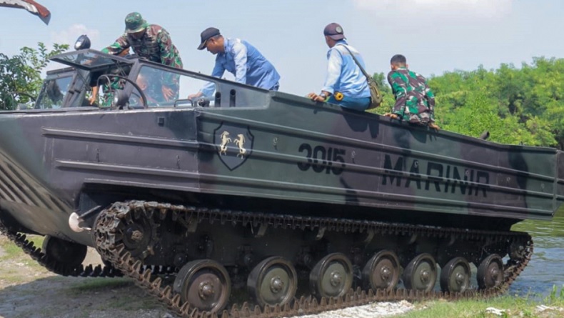 Pastikan Siap Beroperasi, Ranpur Kapa K61 Batalyon 2 Marinir Uji Kelaikan Materiel