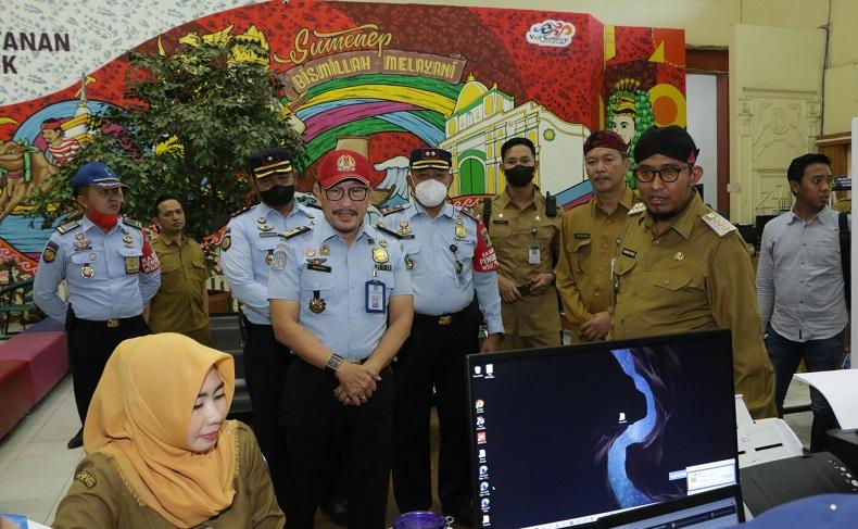 Urus Paspor di Sumenep Kini Lebih Mudah, Cukup Datang ke Mal Pelayanan Publik 