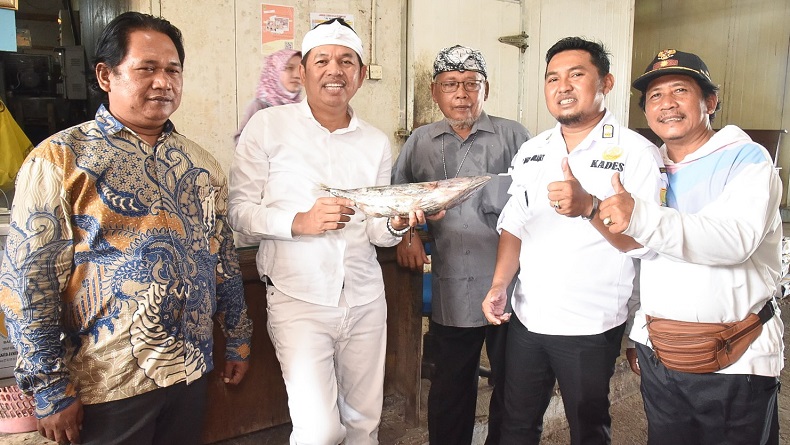 Pemerintah Kalah Agresif oleh Bank Emok di Sentra Ikan Pindang Cicinde Utara Karawang