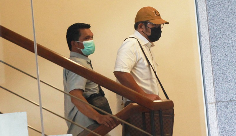 Kena OTT, Wakil Ketua DPRD Jawa Timur Tiba di KPK - Bagian 2