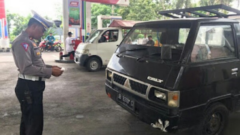 Patroli di SPBU, Polisi Amankan 3 Pikap yang Dicurigai Selewengkan BBM Bersubsidi