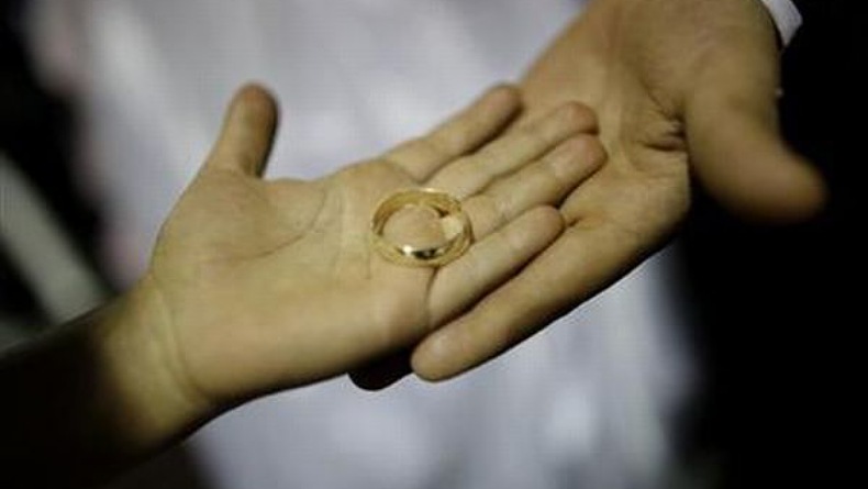 Memprihatinkan, Setahun 580.000 Perempuan Indonesia Menjanda