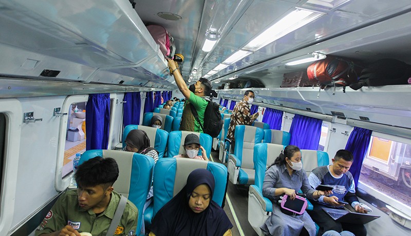 Kemenhub Proyeksi 5,1 Juta Orang Bakal Mudik Naik Kereta saat Libur Nataru - Bagian 1