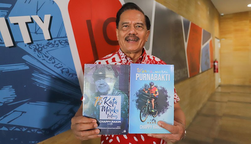 Luncurkan 5 Buku, Chappy Hakim Raih Rekor MURI - Bagian 1