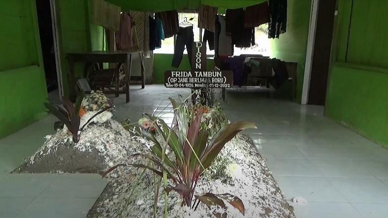 Viral Jenazah Ibu di Toba Dikubur Anak Dalam Rumah : Ini yang Terbaik, Permintaan Mama