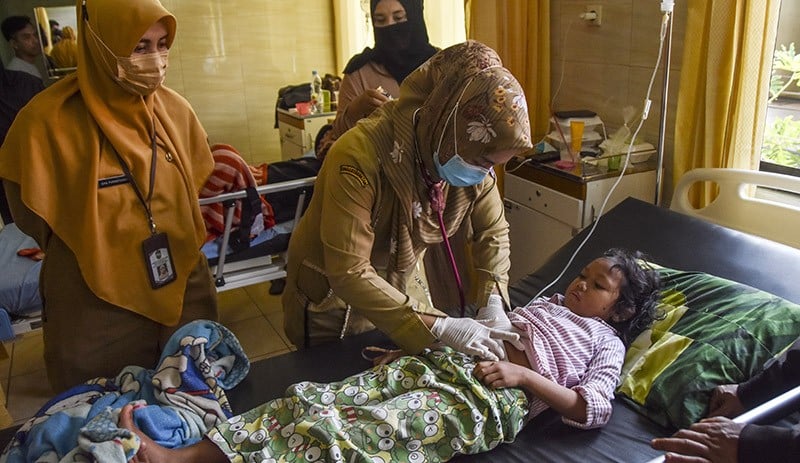 Puluhan Warga Ciamis Diduga Keracunan Makanan dari Resepsi Pernikahan - Bagian 3