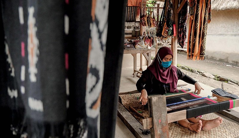 Respons Viral Video Scamming Village, Menparekraf Pacu Pelaku Parekraf Kuasai Bahasa Inggris - Bagian 1