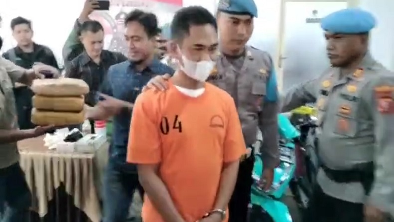 Bandar Narkoba Kubur 6 Kg Ganja di Hutan Arjasari Bandung, Akan Diedarkan saat Tahun Baru
