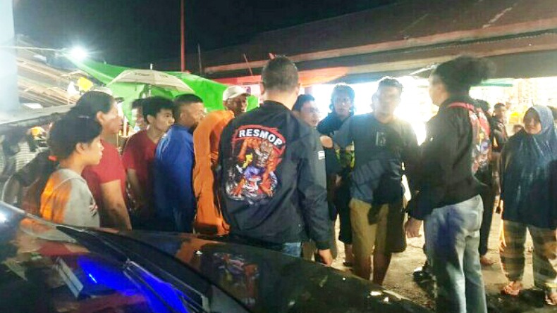 Ricuh di Pasar Genggulang, Tim Resmob Polres Kotamobagu Amankan Situasi