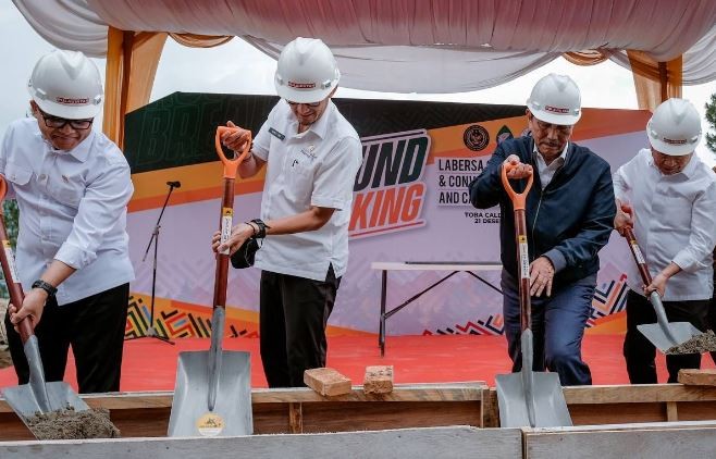 Groundbreaking Hotel Bintang Lima Pertama Di Danau Toba Sandi Buka