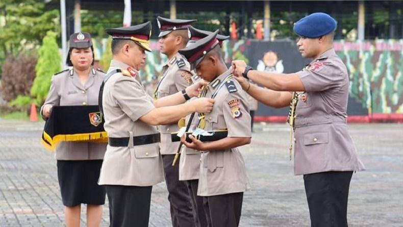 Kapolda Maluku Lantik 177 Bintara : Jaga Nama Baik Keluarga dan Institusi Polri