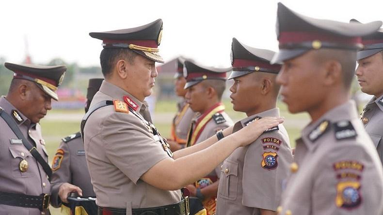 Kapolda Riau Irjen M Iqbal Lantik 191 Bintara : Jadilah Polisi yang Rela Berkorban