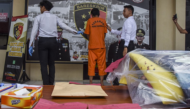 Tampang Ayah Sadis Potong Kelamin Anak Kandung Berusia 5 Tahun - Bagian 2