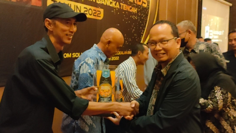 iNews TV Pangkalpinang Terima Penghargaan Media Elektronik Terbaik