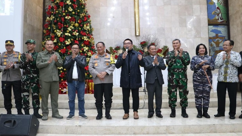 Pastikan Natal Aman, Danlanud Husein Sastranegara dan Forkopimda Jabar Kunjungi Gereja