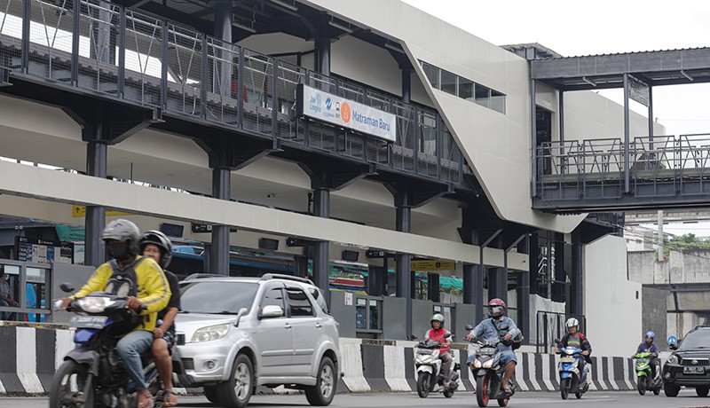 Halte Bus TransJakarta Matraman Baru Terhubung dengan Stasiun - Bagian 3